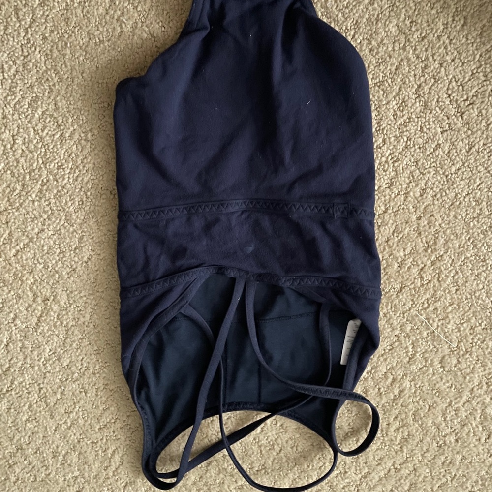 ivivva DANCE LEOTARD *super comfy*